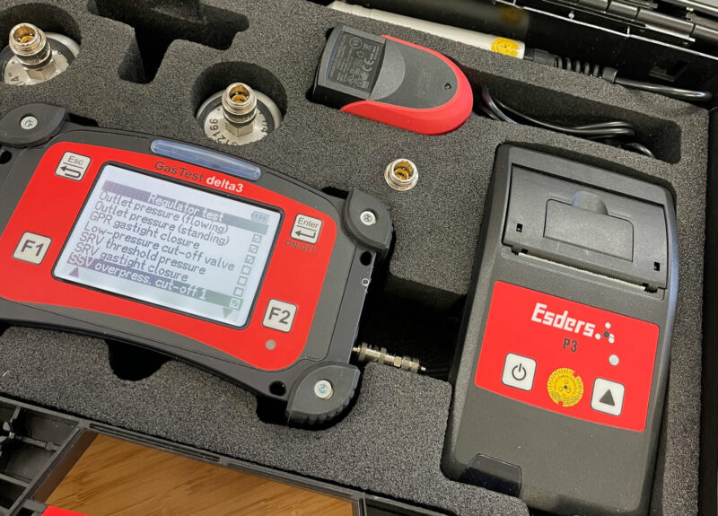 Functional test of gas pressure regulators theory and background