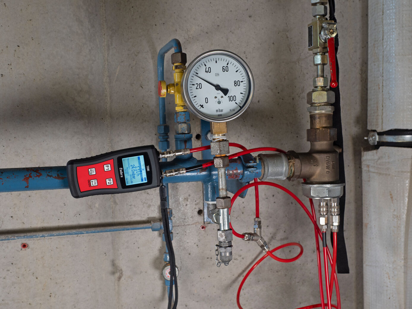 Check serviceability, tightness, load capacity and more with the TONI FlowTest